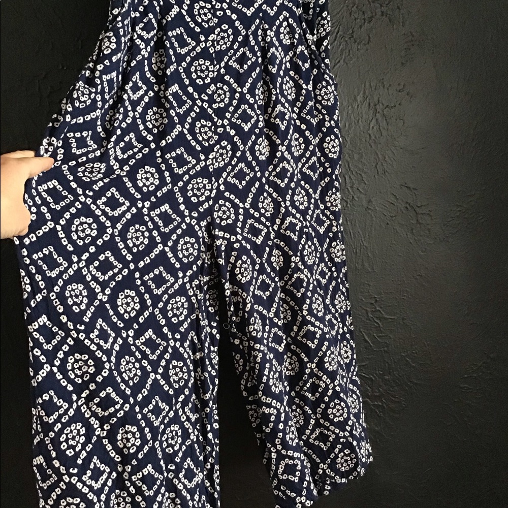 Cute romper! - Picture 4 of 4